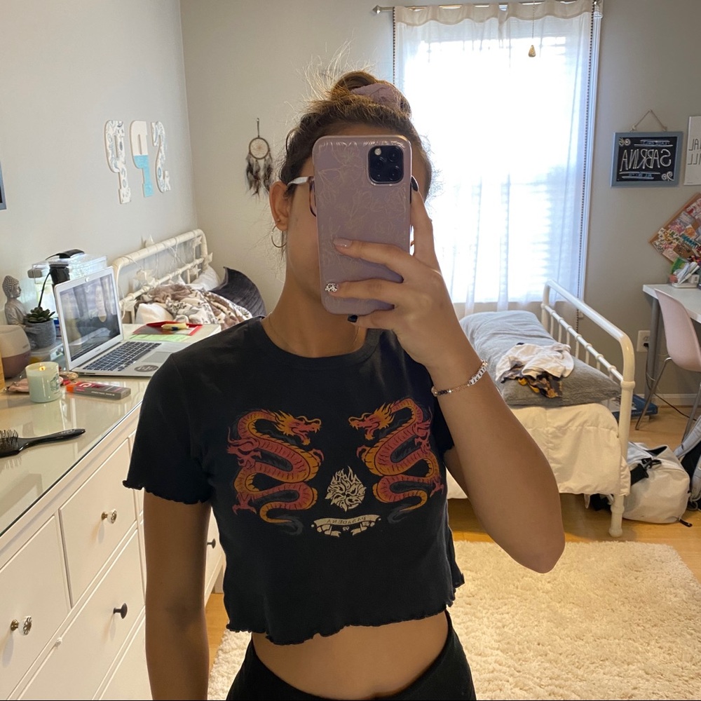 Cropped tee shirt